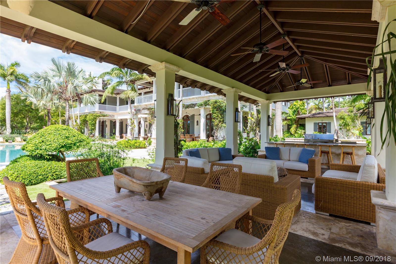 700 Casuarina Concourse Coral Gables, FL 33143 - Photo 28 of 36