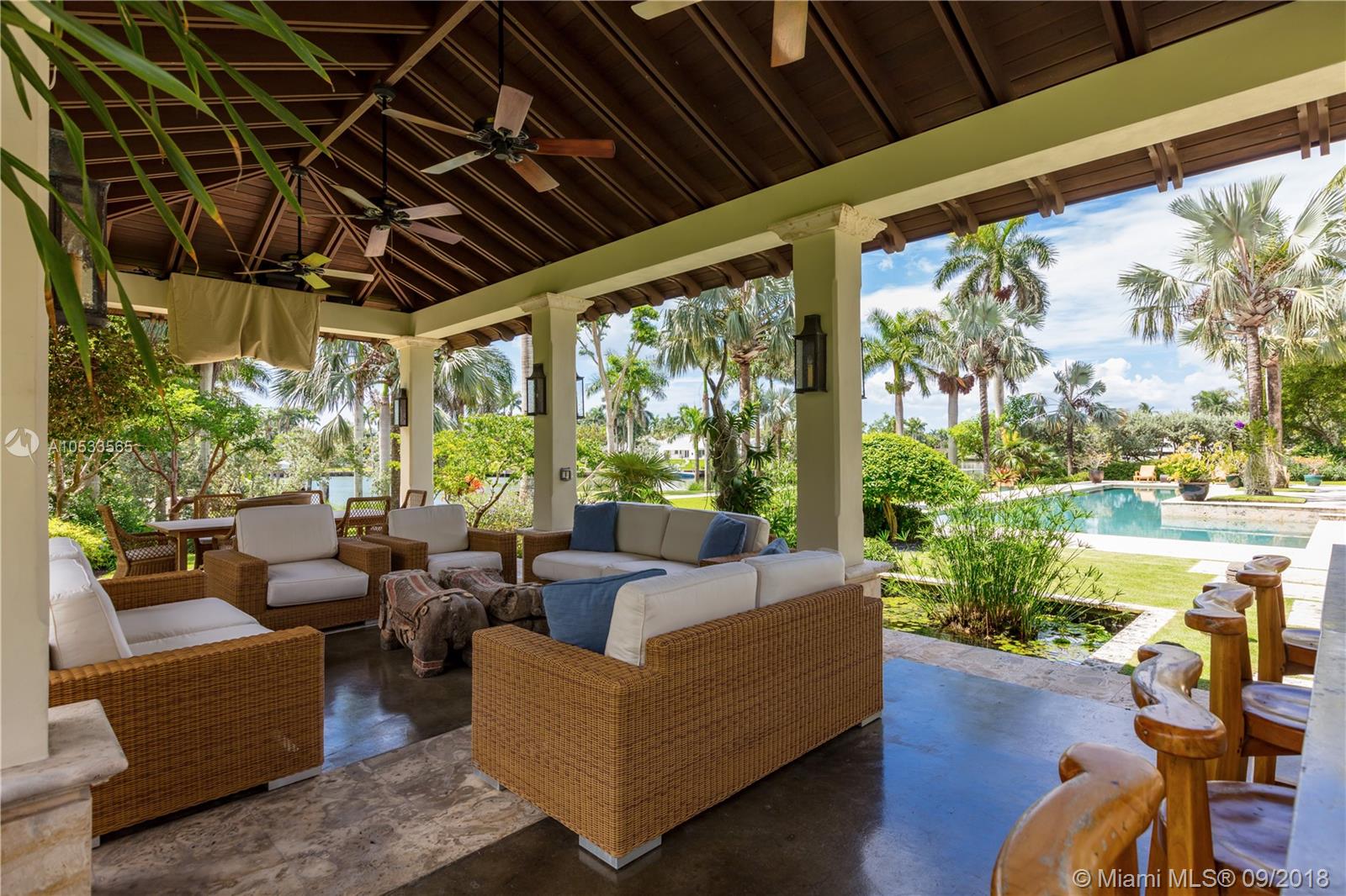 700 Casuarina Concourse Coral Gables, FL 33143 - Photo 29 of 36