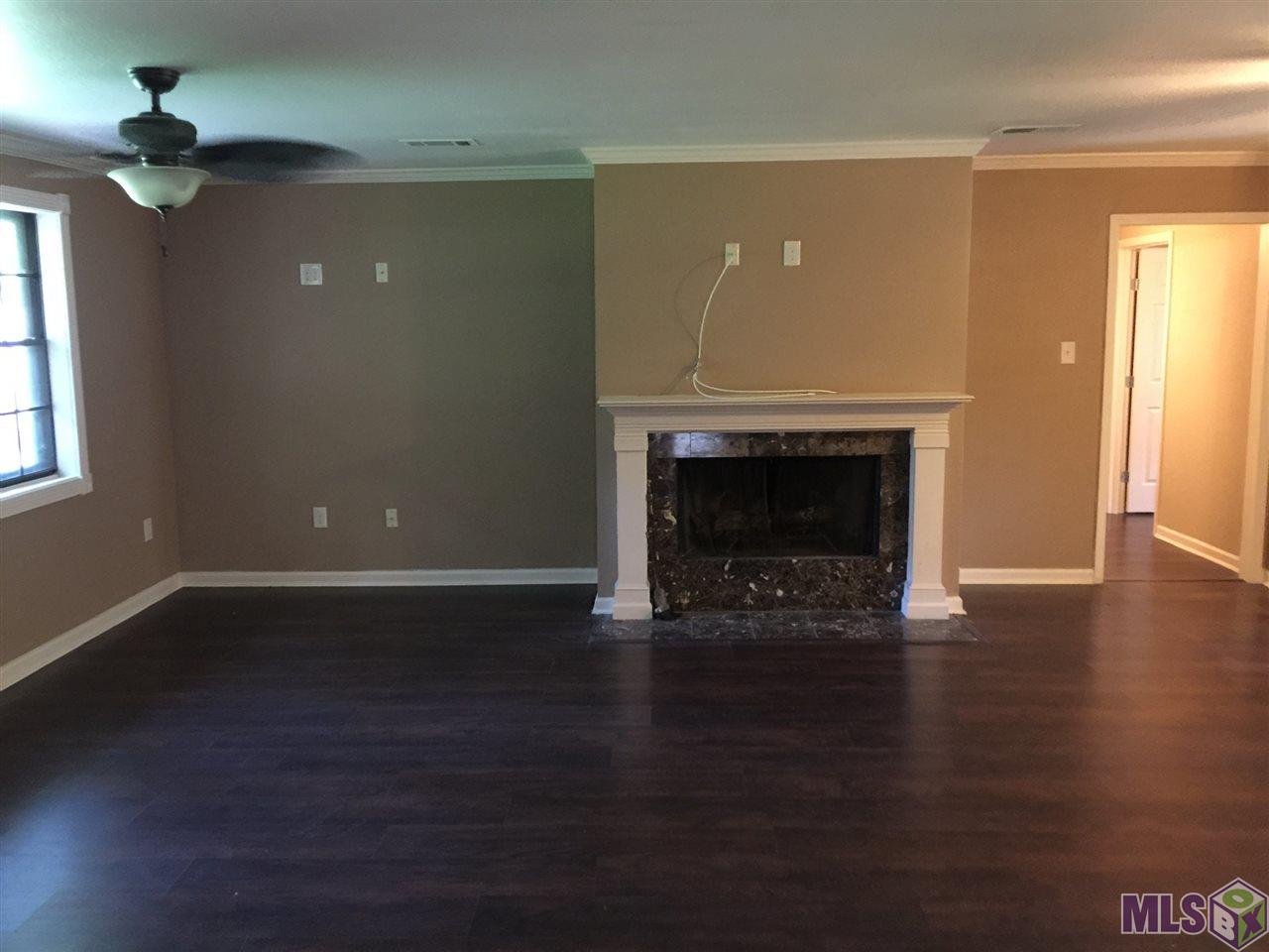 16354 Mockingbird Lane Baton Rouge, LA 70819 - Photo 3 of 17 Gallery Image 3