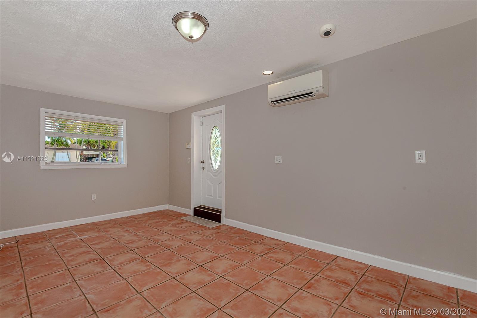 19210 Southwest 93rd Road Cutler Bay, FL 33157 - Photo 14 of 32