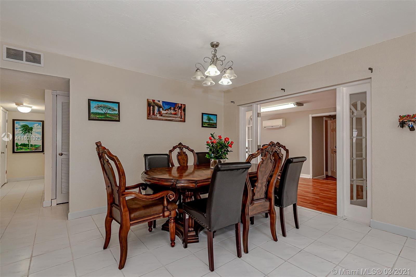 19210 Southwest 93rd Road Cutler Bay, FL 33157 - Photo 6 of 32