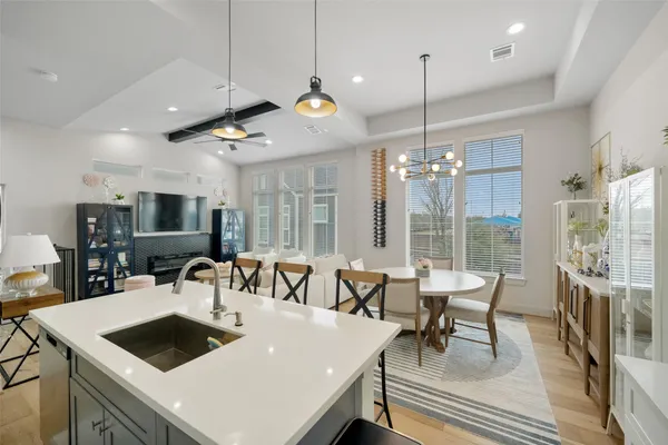 $365,000 | 5237 Hillman Street, Unit D, Houston, TX 77023