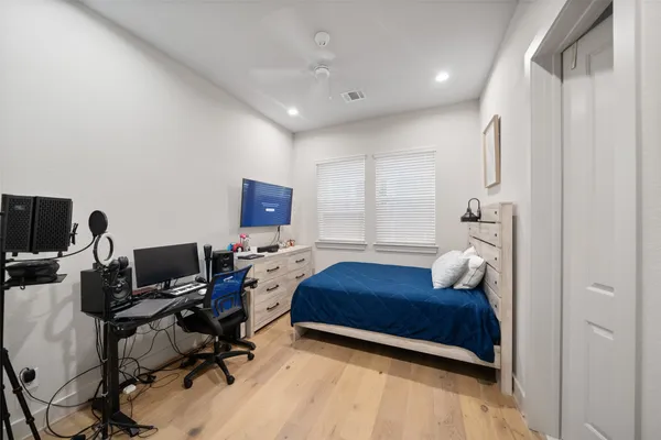 $365,000 | 5237 Hillman Street, Unit D, Houston, TX 77023