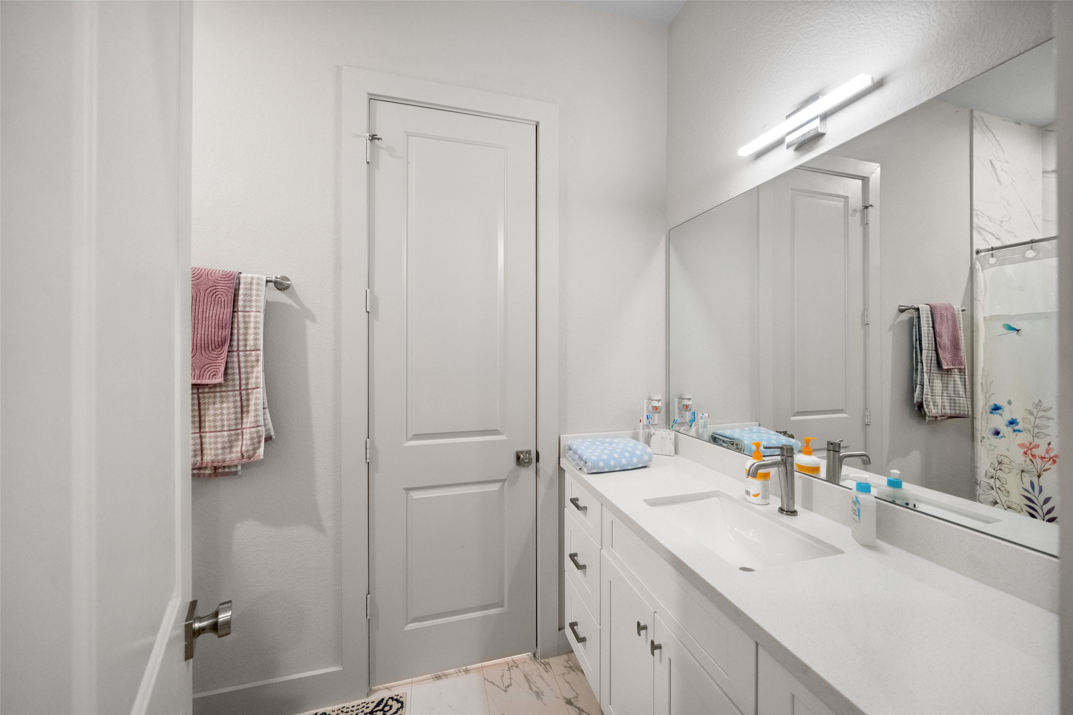 5237 Hillman Street, Unit D Houston, TX 77023 - Photo 27 of 28