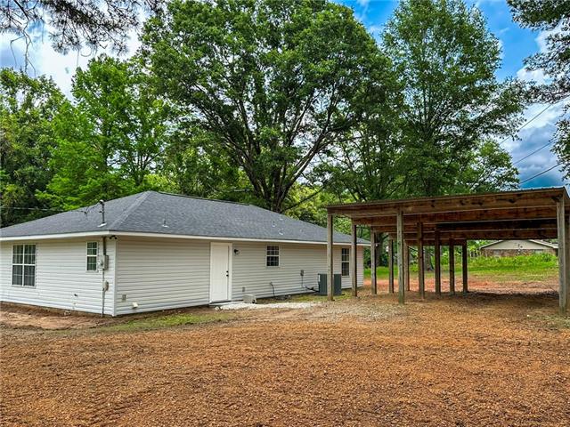 136 Price Pollock, LA 71467 - Photo 2 of 23