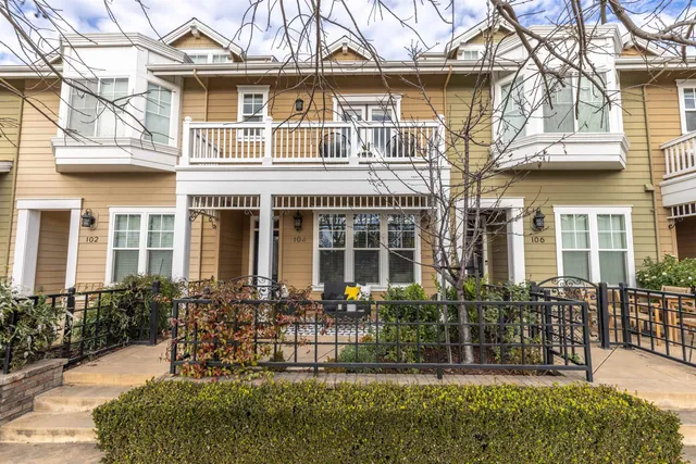 $1,098,000 | 318 South Livermore Avenue, Unit 104, Livermore, CA 94550