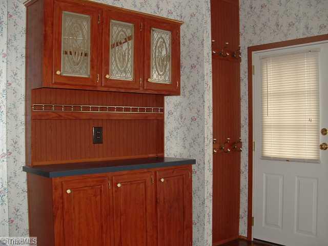 1101 Hill Road King, NC 27021 - Photo 6 of 10 Kitchen. Built In Service Buffet