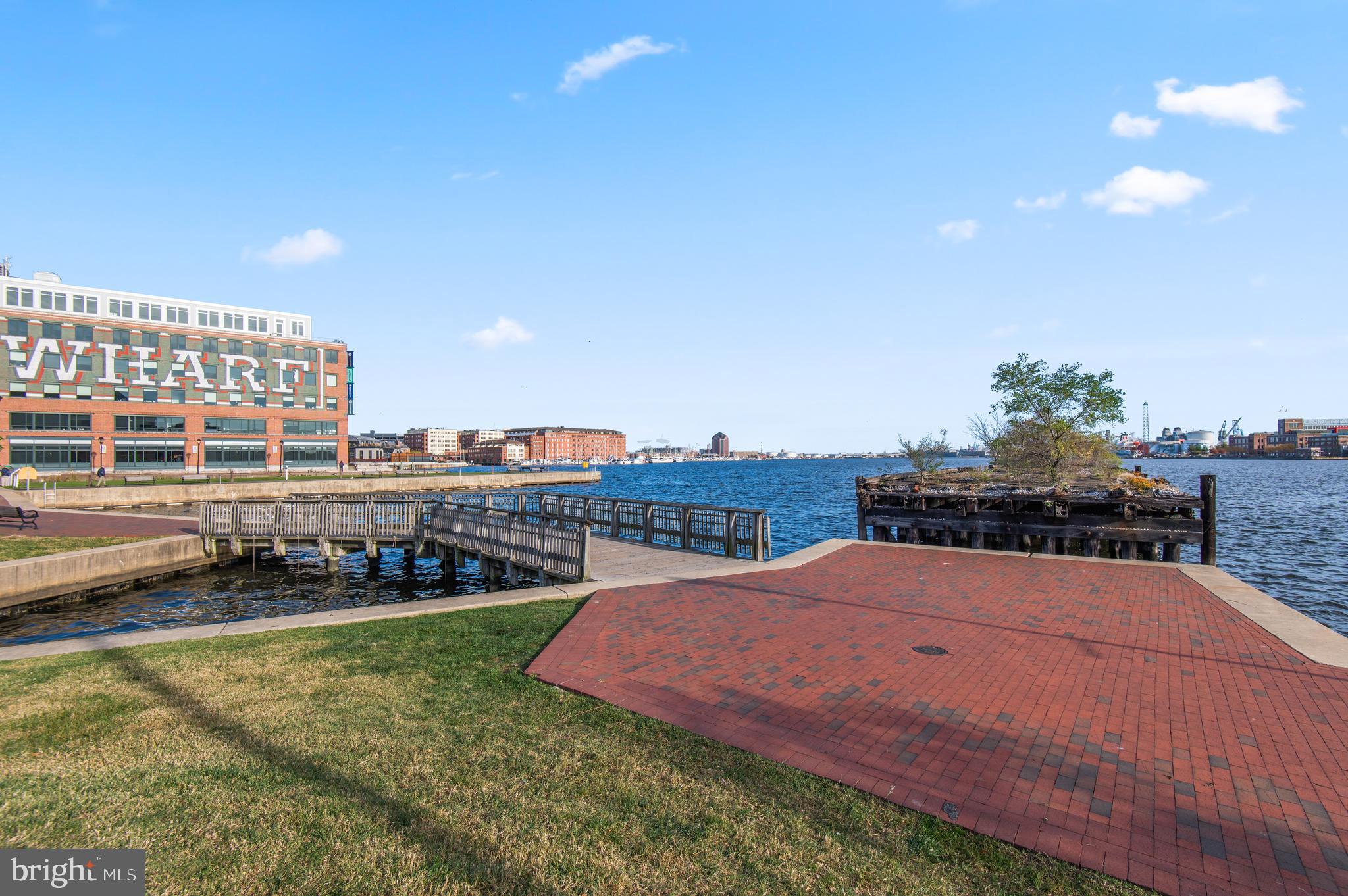 1500 Thames Street, Unit 308 Baltimore, MD 21231 - Photo 17 of 19 Across the street
