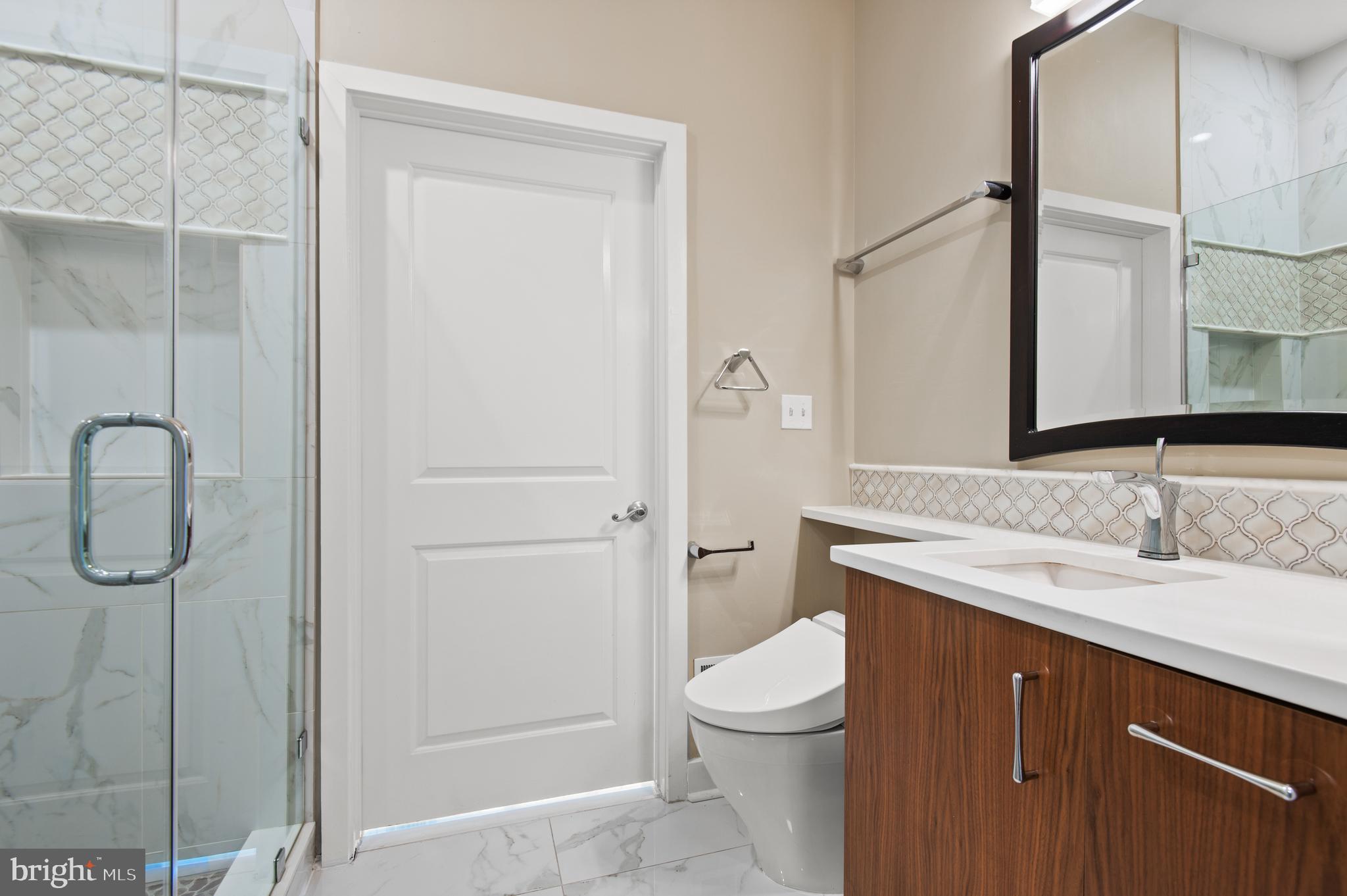 1500 Thames Street, Unit 308 Baltimore, MD 21231 - Photo 8 of 19
