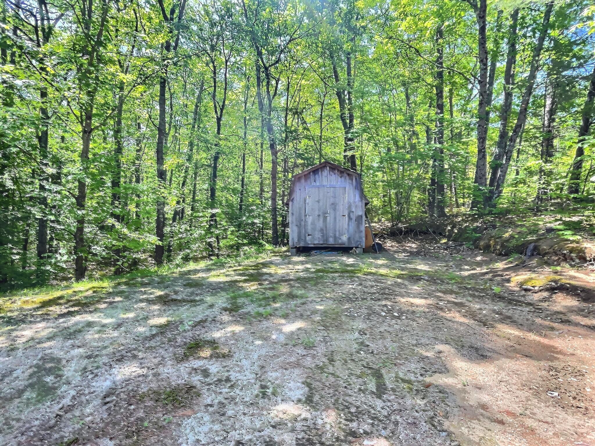 427 County Road Turner, ME 04282 - Photo 15 of 17 14