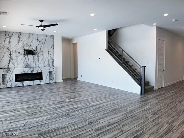 $5,495 | 5817 Yellow Ridge Avenue, Las Vegas, NV 89131