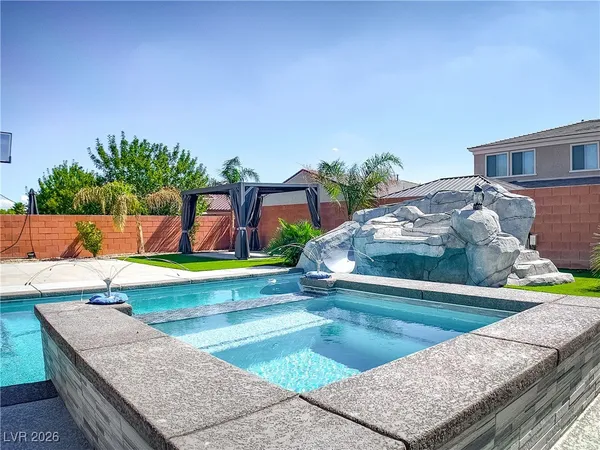 $5,495 | 5817 Yellow Ridge Avenue, Las Vegas, NV 89131