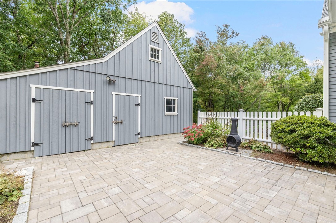 410 Rockland Road Scituate, RI 02857 - Photo 8 of 42 Gallery Image 8