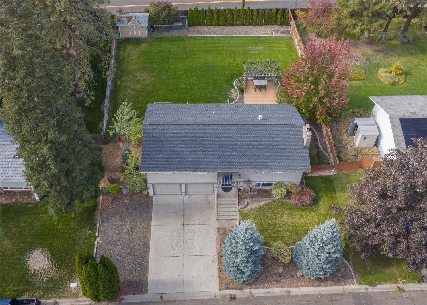 11629 North Madison Street Spokane, WA 99218 - Photo 26 of 28