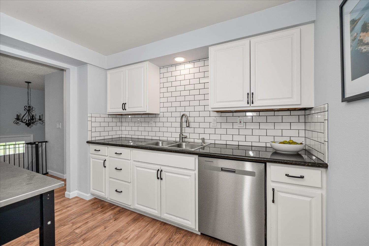 11629 North Madison Street Spokane, WA 99218 - Photo 9 of 28