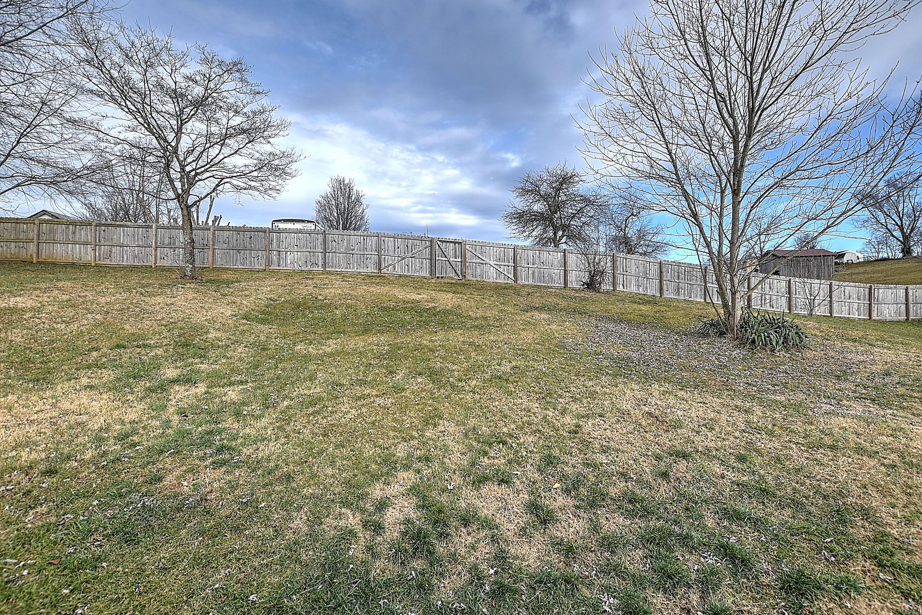 172 Hopper Road Johnson City, TN 37604 - Photo 17 of 20 172 Hopper Rd-28