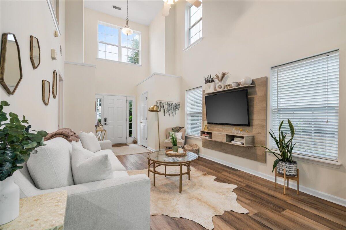 1004 Washitonia Way, Unit A Charleston, SC 29492 - Photo 8 of 26 Stylish living room