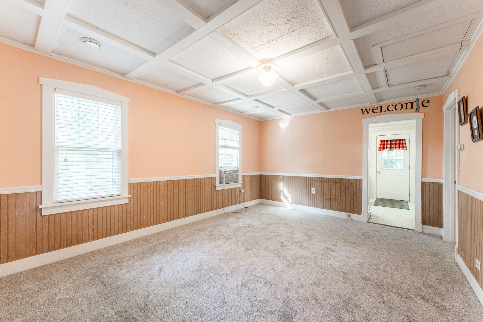 8415 Balder Drive Cary, IL 60013 - Photo 15 of 34 an empty room with windows