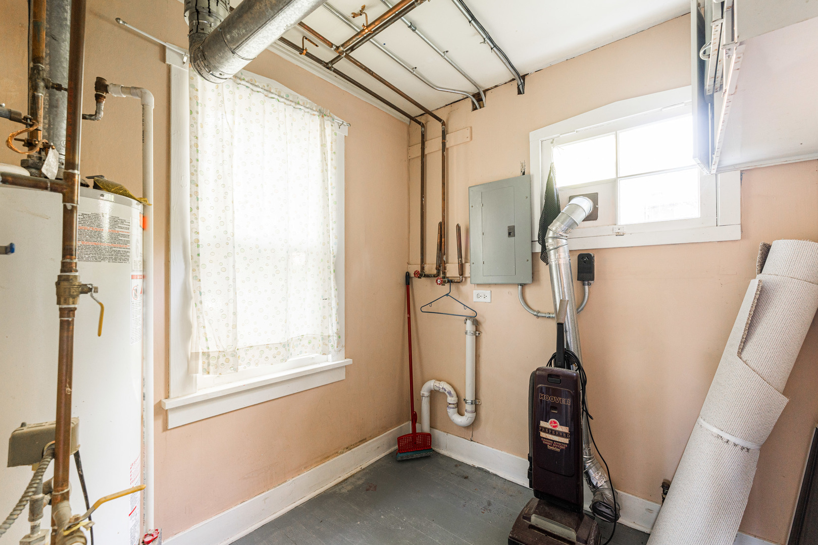 8415 Balder Drive Cary, IL 60013 - Photo 23 of 34 a room with window and white walls