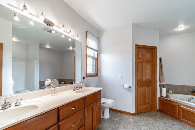 1114 Johnson Road Lee, IL 60530 - Photo 20 of 36
