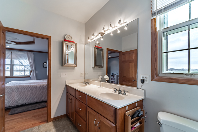 1114 Johnson Road Lee, IL 60530 - Photo 21 of 36