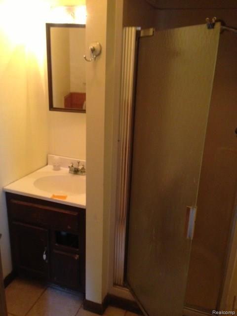 1640 County Farm Road Howell, MI 48843 - Photo 23 of 38 bath