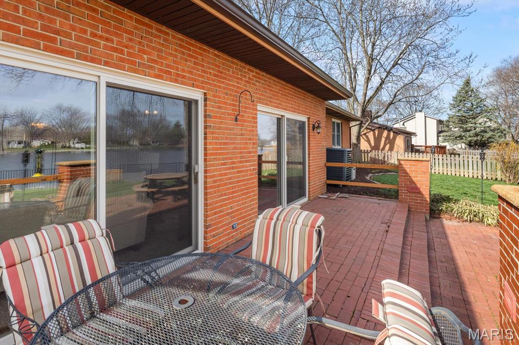 218 Evergreen Drive O'Fallon, IL 62269 - Photo 6 of 53