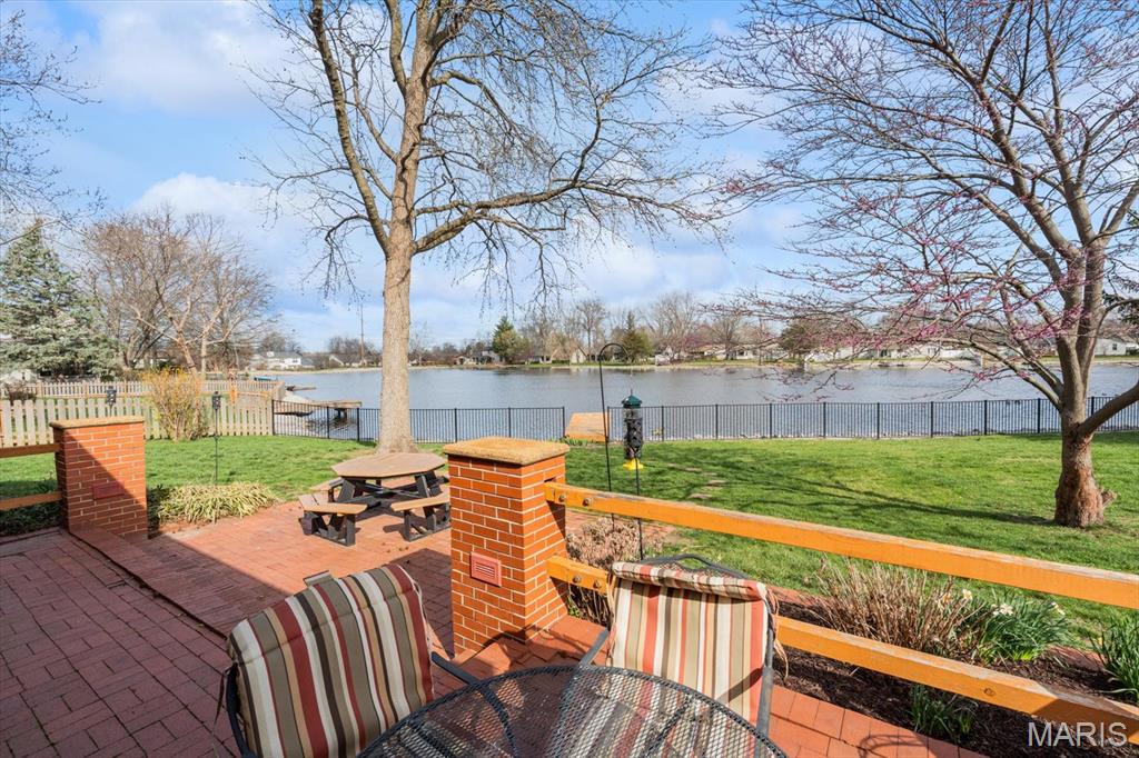 218 Evergreen Drive O'Fallon, IL 62269 - Photo 7 of 53