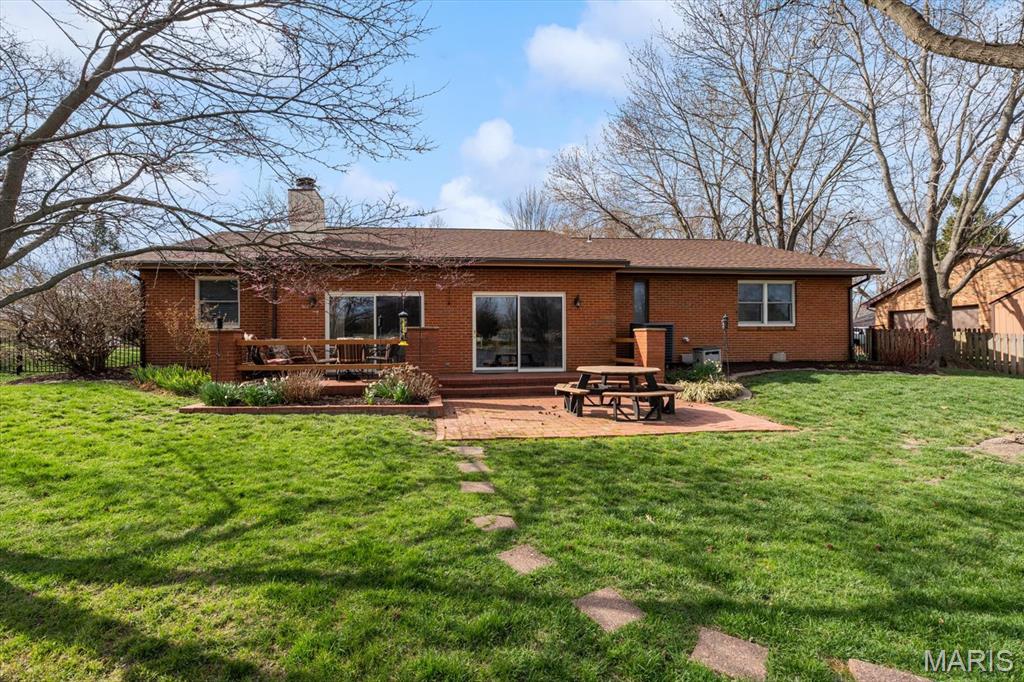 218 Evergreen Drive O'Fallon, IL 62269 - Photo 10 of 53