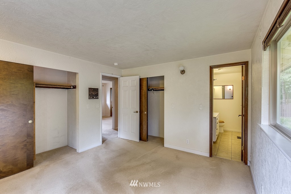 3340 That-A-Way Road Northwest Bremerton, WA 98312 - Photo 9 of 22 Gallery Image 9