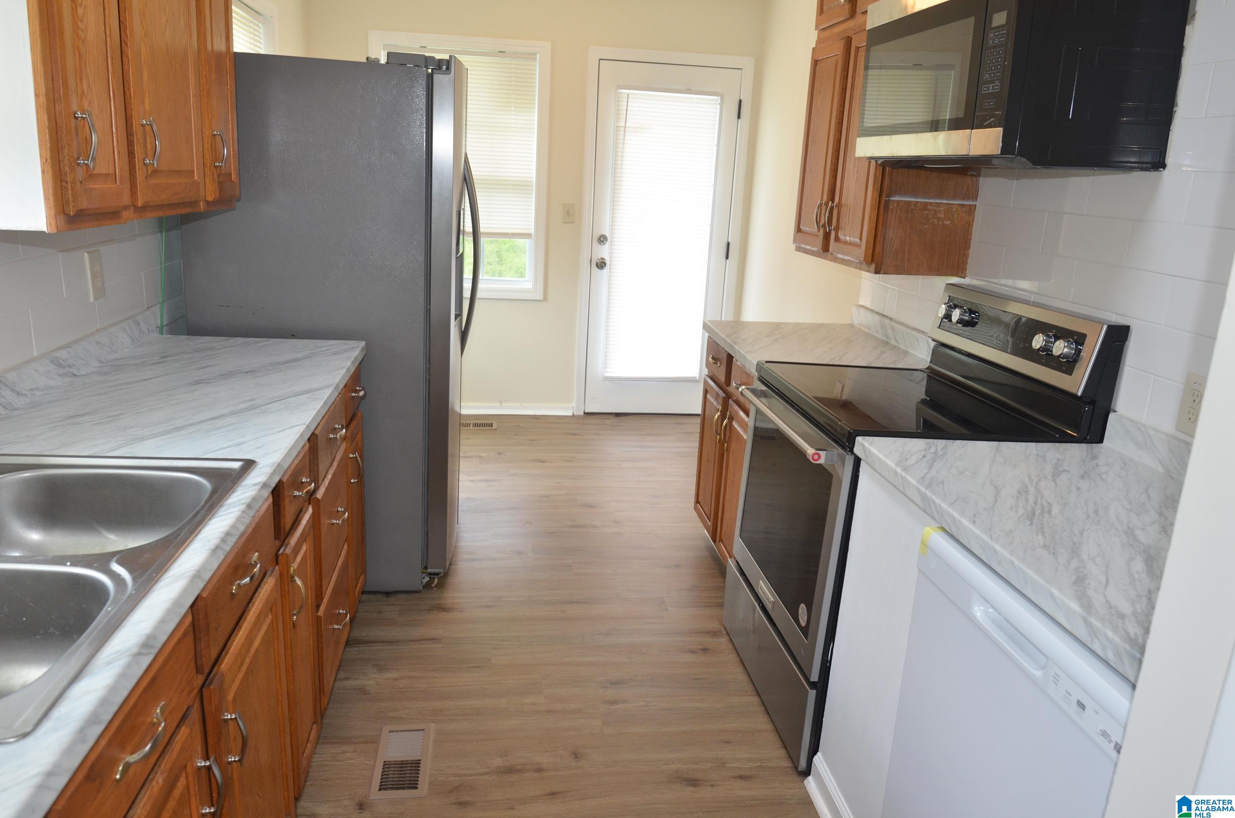 1700 Stephens Avenue Anniston, AL 36201 - Photo 30 of 40
