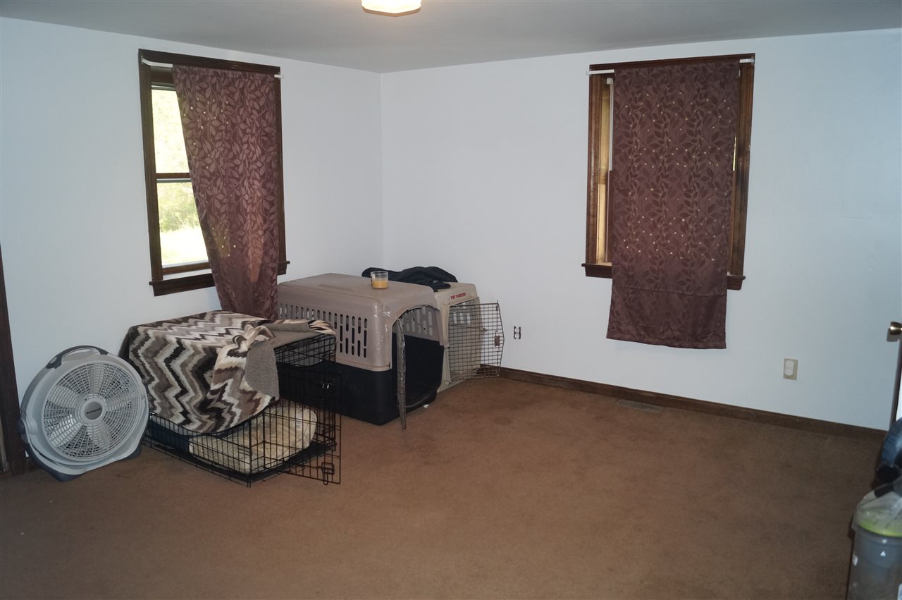 370 Chester Road Candia, NH 03034 - Photo 7 of 12