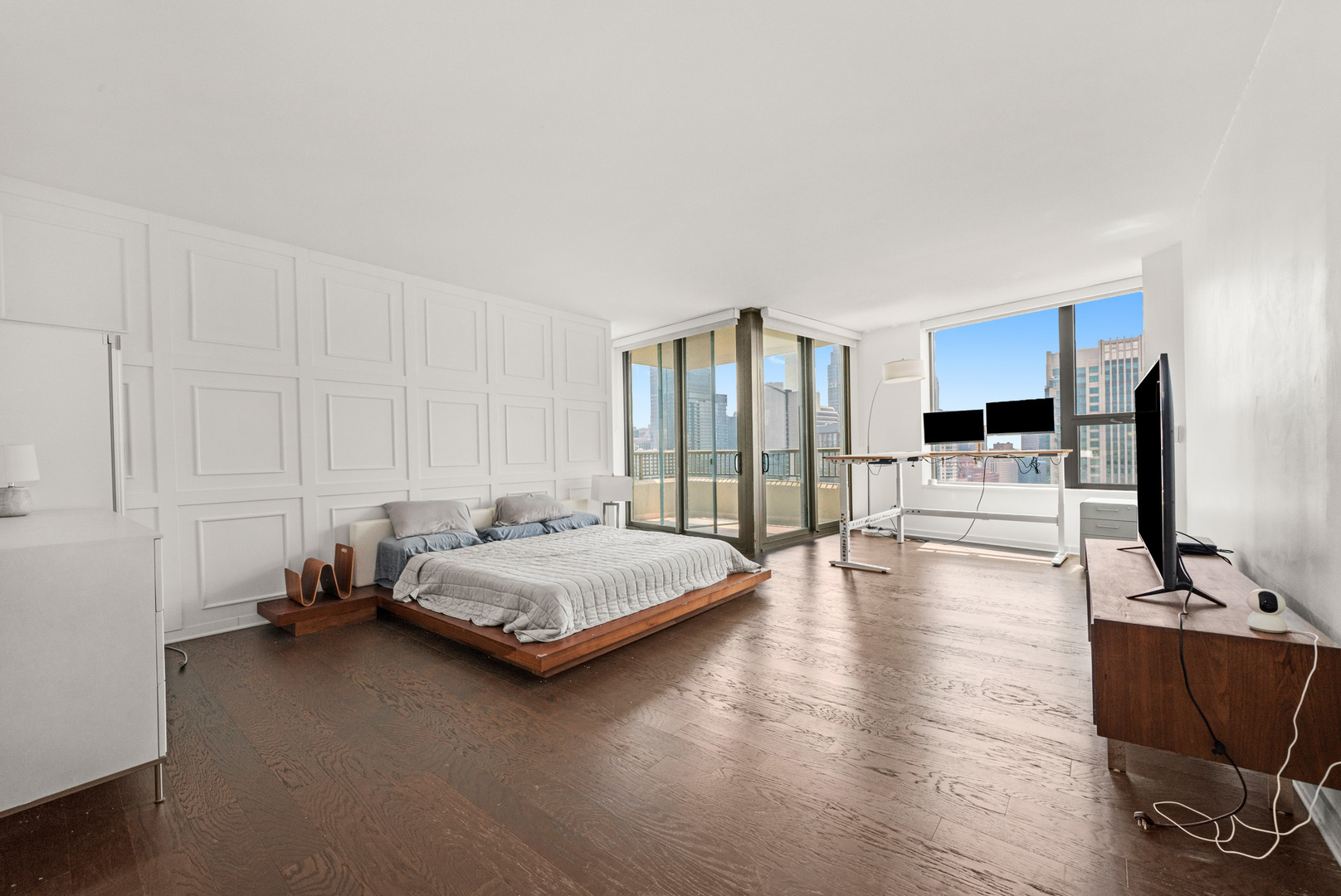 501 North Clinton Street, Unit 3203 Chicago, IL 60654 - Photo 18 of 40