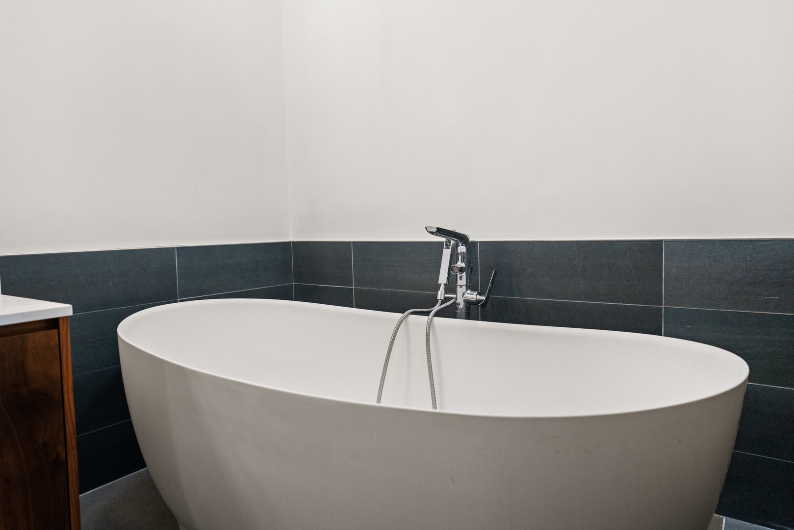 501 North Clinton Street, Unit 3203 Chicago, IL 60654 - Photo 25 of 40