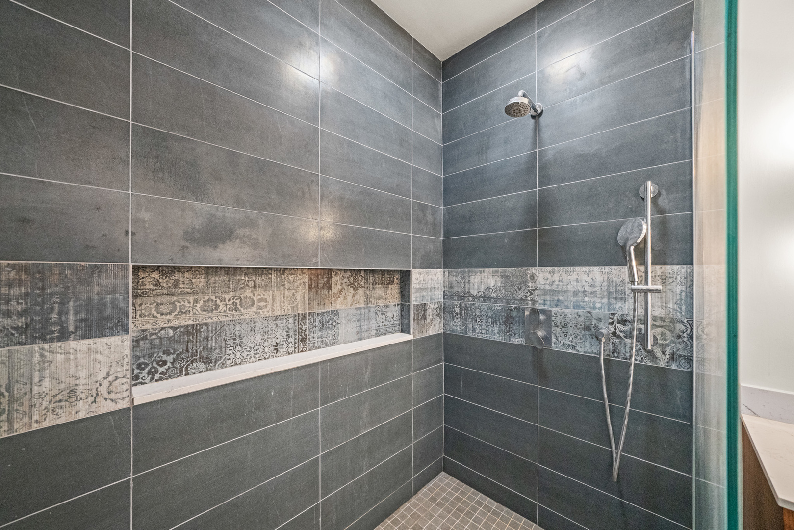 501 North Clinton Street, Unit 3203 Chicago, IL 60654 - Photo 26 of 40