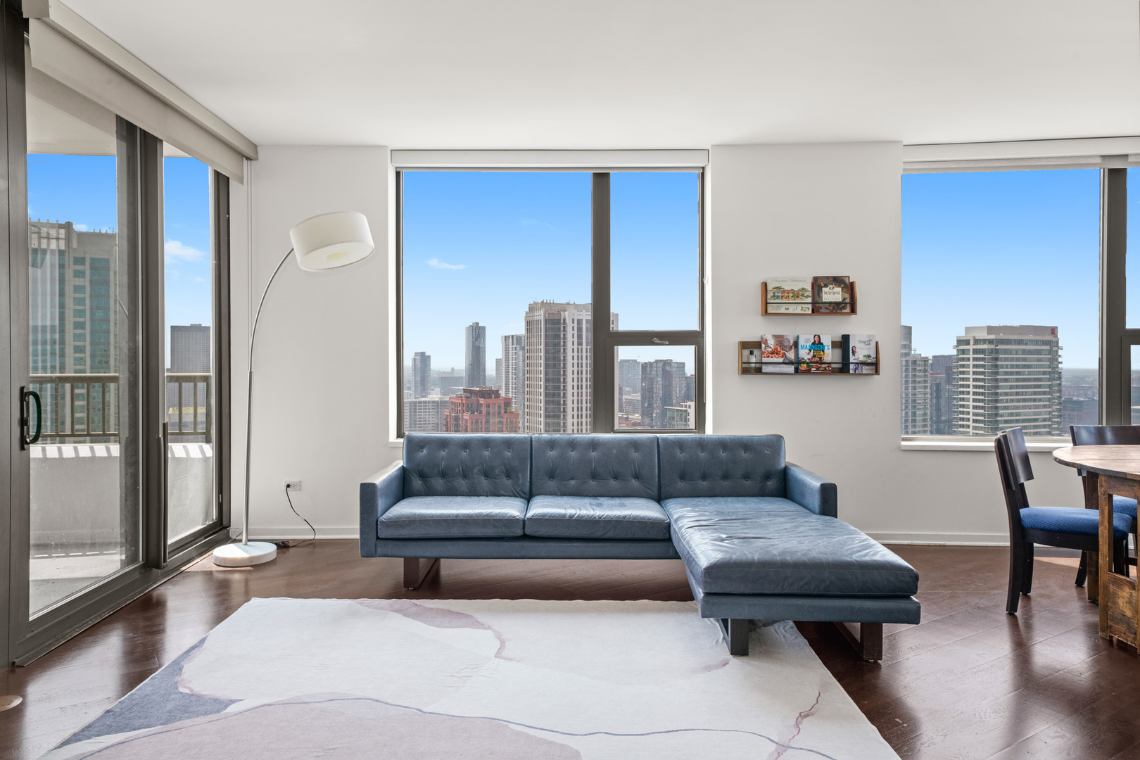 501 North Clinton Street, Unit 3203 Chicago, IL 60654 - Photo 6 of 40