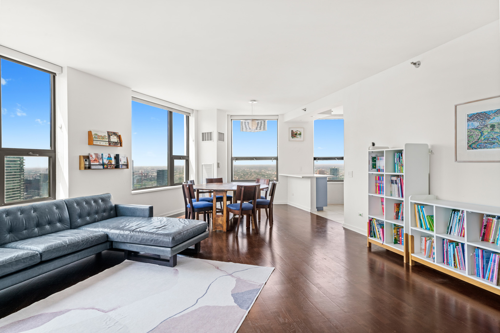 501 North Clinton Street, Unit 3203 Chicago, IL 60654 - Photo 8 of 40