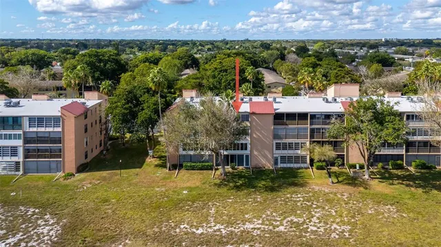 $140,000 | 480 Northwest 76th Avenue, Unit 407, Margate, FL 33063