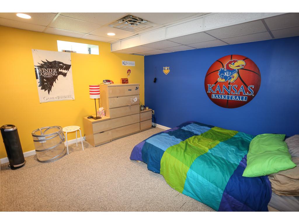 213 Winding Pond Road, Unit 213 Londonderry, NH 03053 - Photo 27 of 29 Gallery Image 27