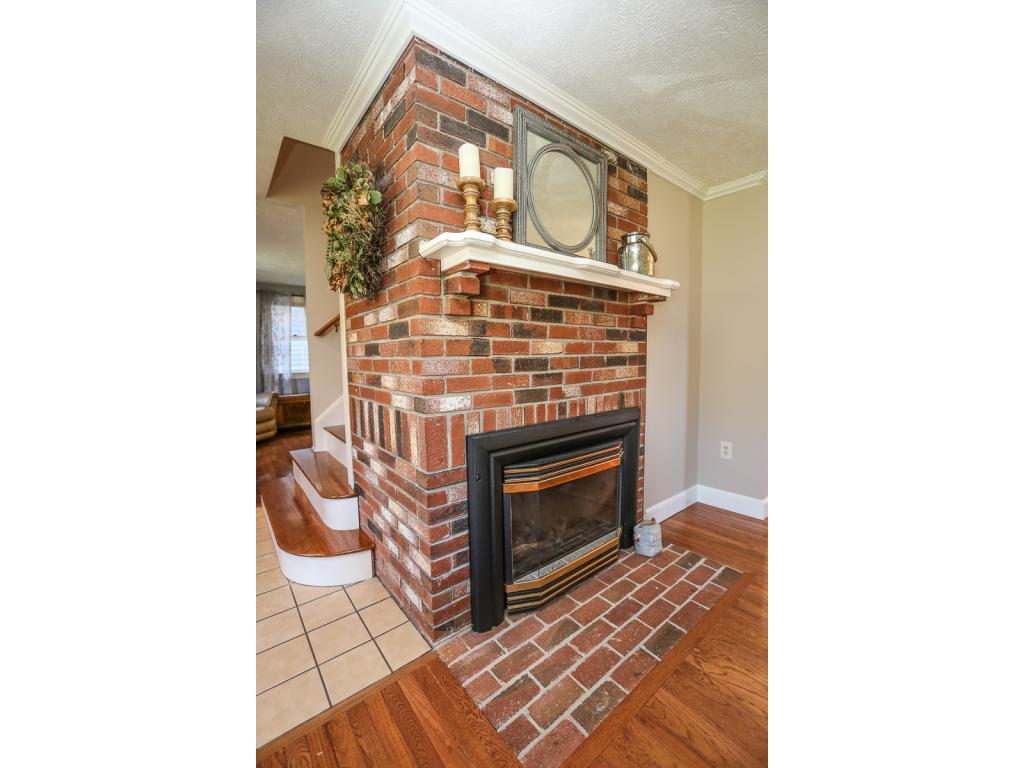 213 Winding Pond Road, Unit 213 Londonderry, NH 03053 - Photo 7 of 29 Gallery Image 7