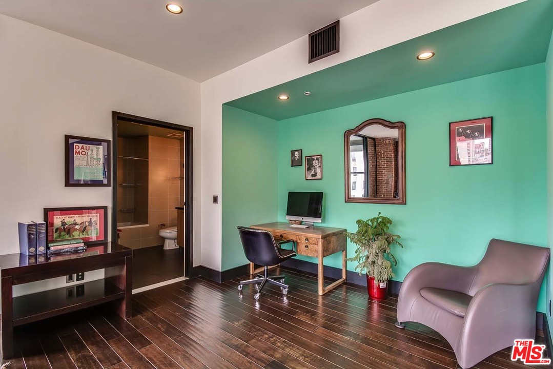 460 South Spring Street, Unit 1105 Los Angeles, CA 90013 - Photo 15 of 34 Gallery Image 15