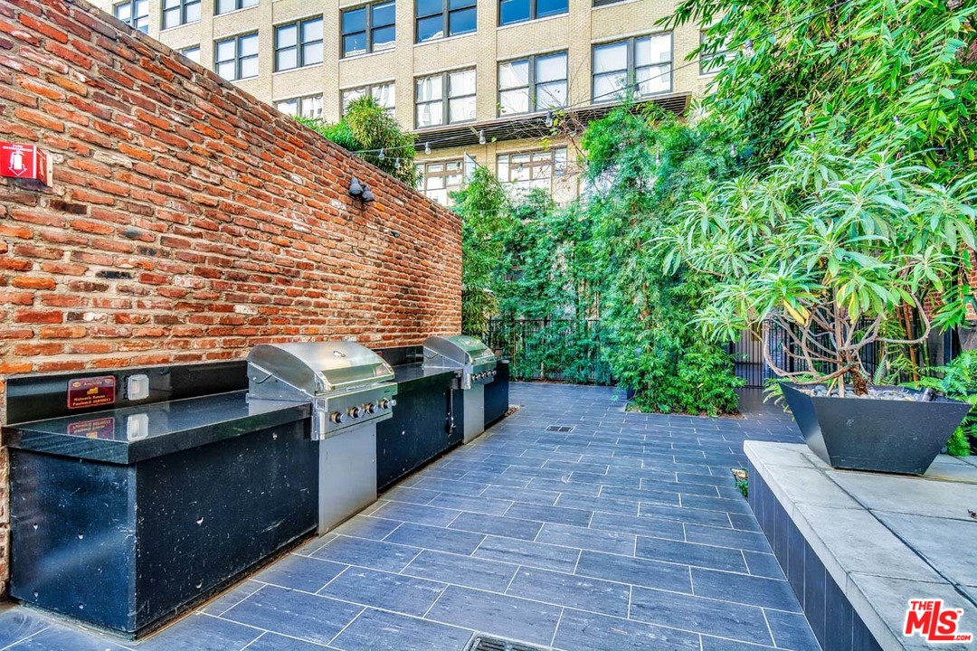 460 South Spring Street, Unit 1105 Los Angeles, CA 90013 - Photo 31 of 34 Gallery Image 31