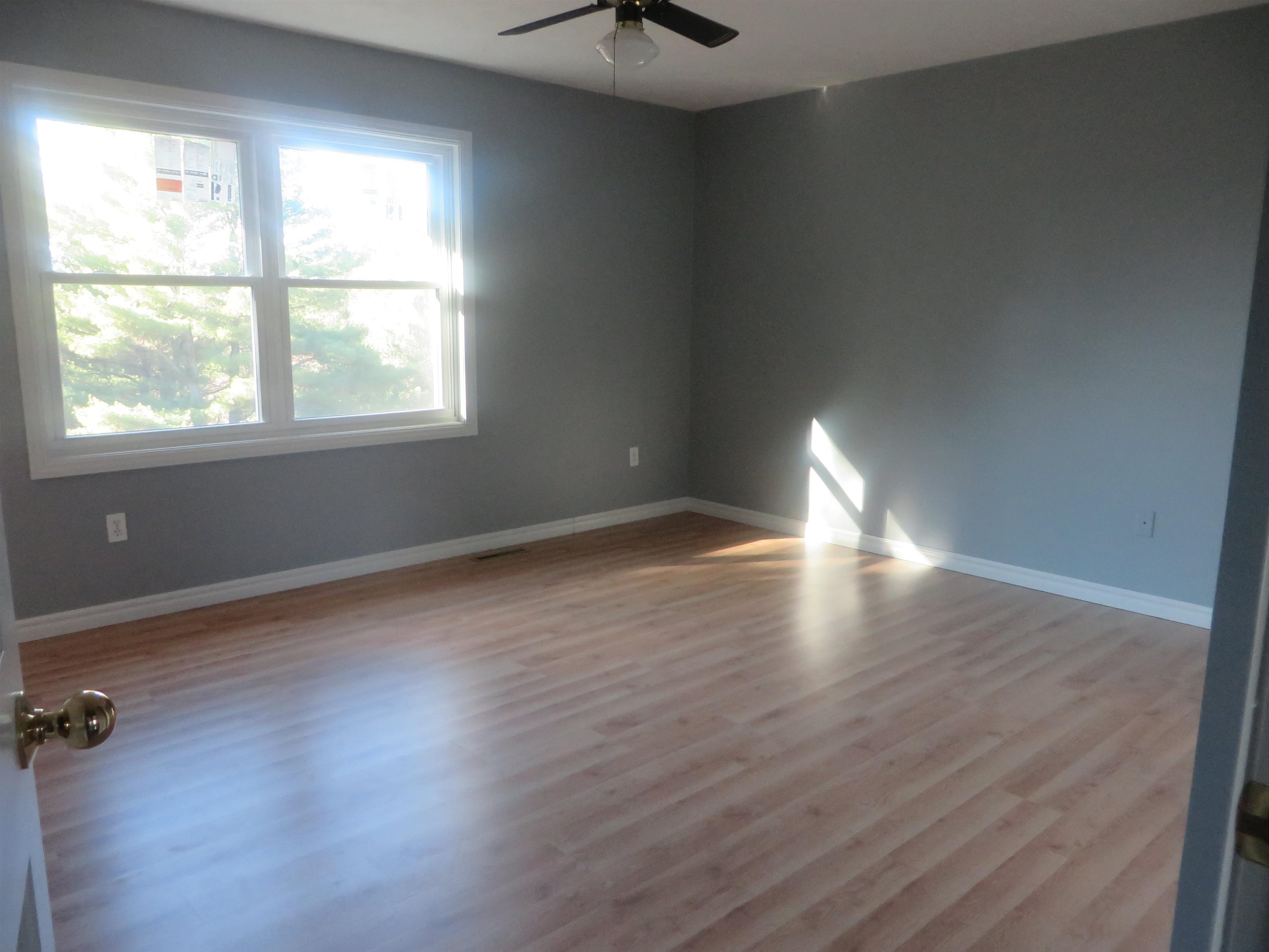 747 High Lake Road Traverse City, MI 49696 - Photo 26 of 54 1906578-25.JPG