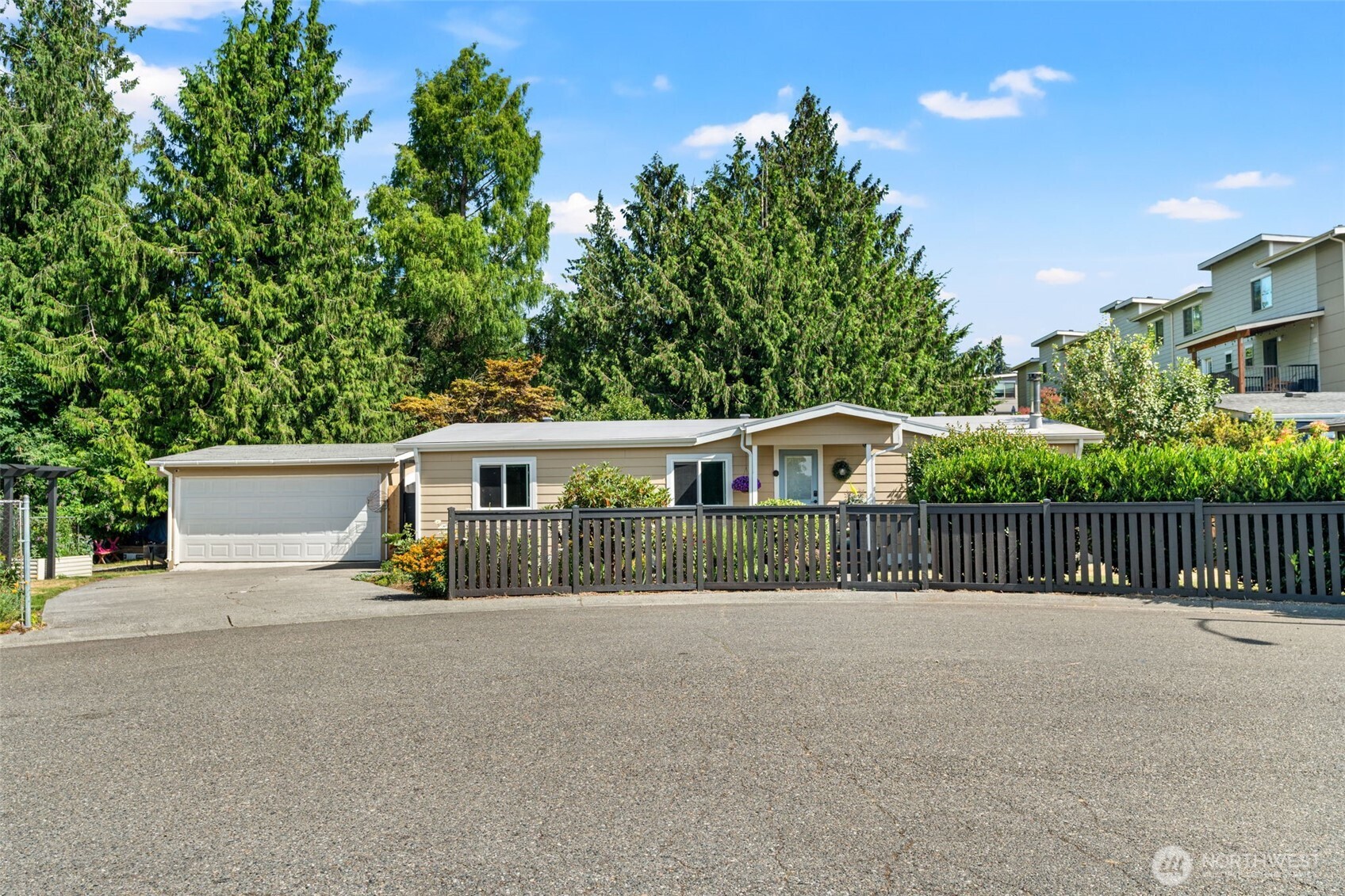 7719 223rd Street Southwest Edmonds, WA 98026 - Photo 33 of 39