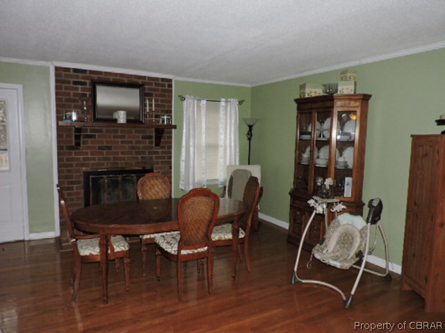 6028 Scott Road Gloucester, VA 23061 - Photo 6 of 18 Gallery Image 6