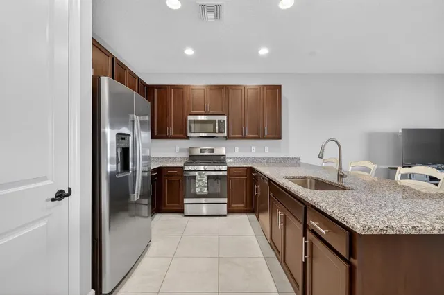 $453,500 | 13531 Southwest Indigo Inlet Lane, Port St. Lucie, FL 34987