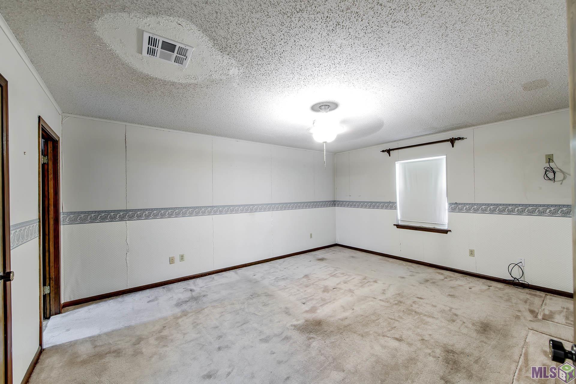 2507 Bayou Blue Road Houma, LA 70364 - Photo 11 of 17