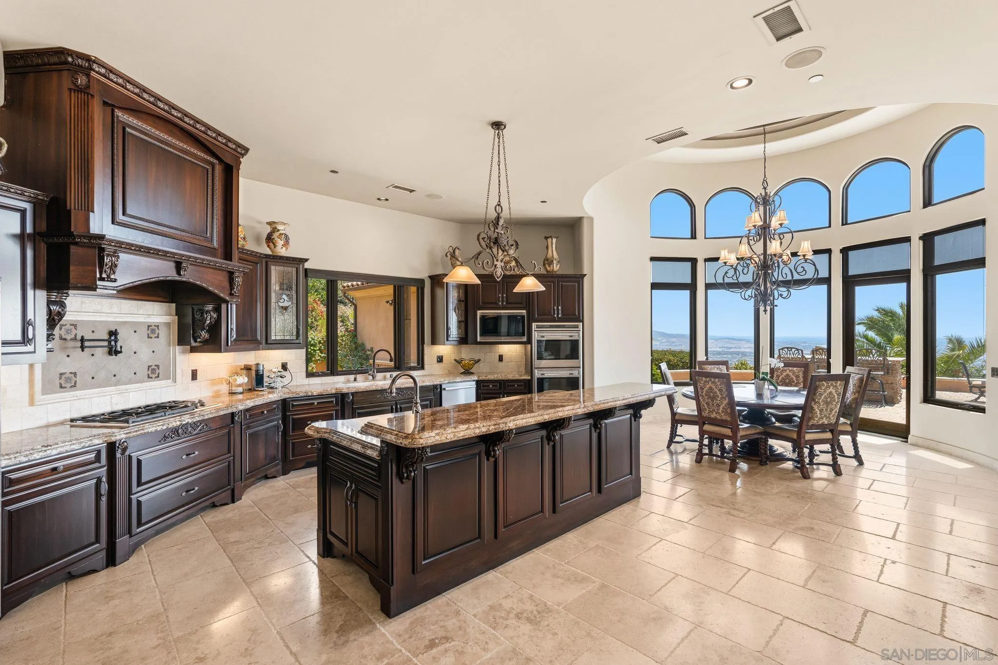 18323 Via Ambiente Rancho Santa Fe, CA 92067 - Photo 17 of 68 Gallery Image 17