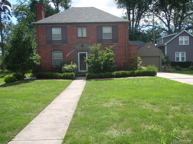 42 Riverside Drive Mount Clemens, MI 48043 - Photo 1 of 20 Front view