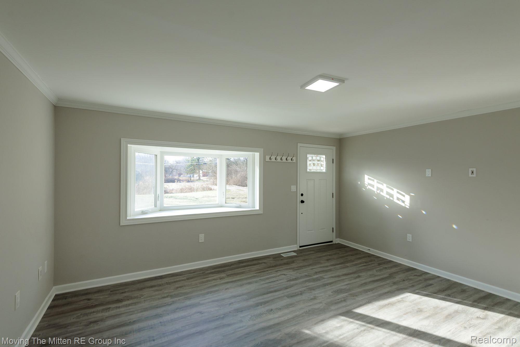 46090 Wear Road Belleville, MI 48111 - Photo 6 of 38